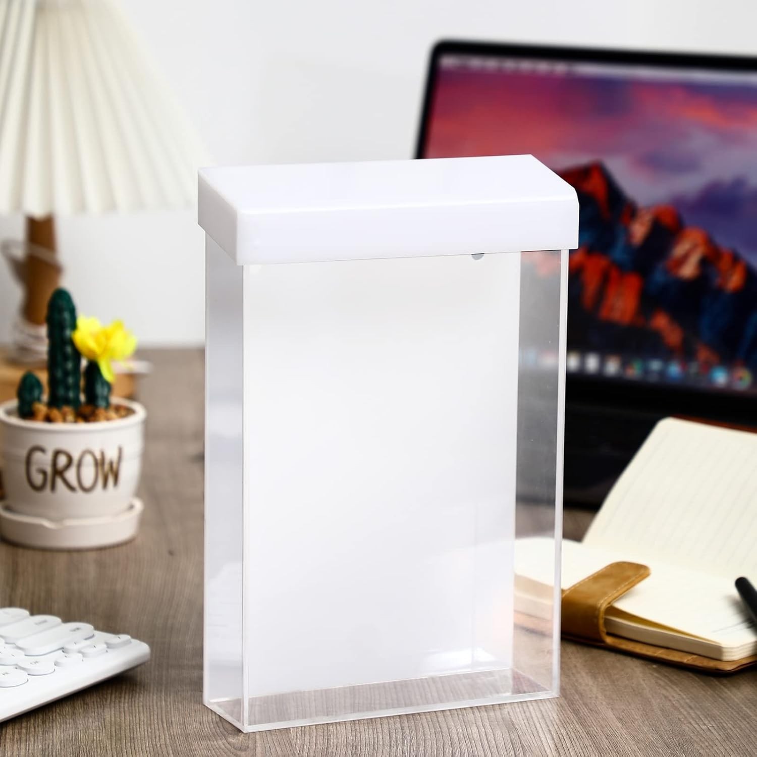 Remerry 2 Pieces Acrylic Outdoor Brochure Holder 6 x 9 Inch Clear Wall clear