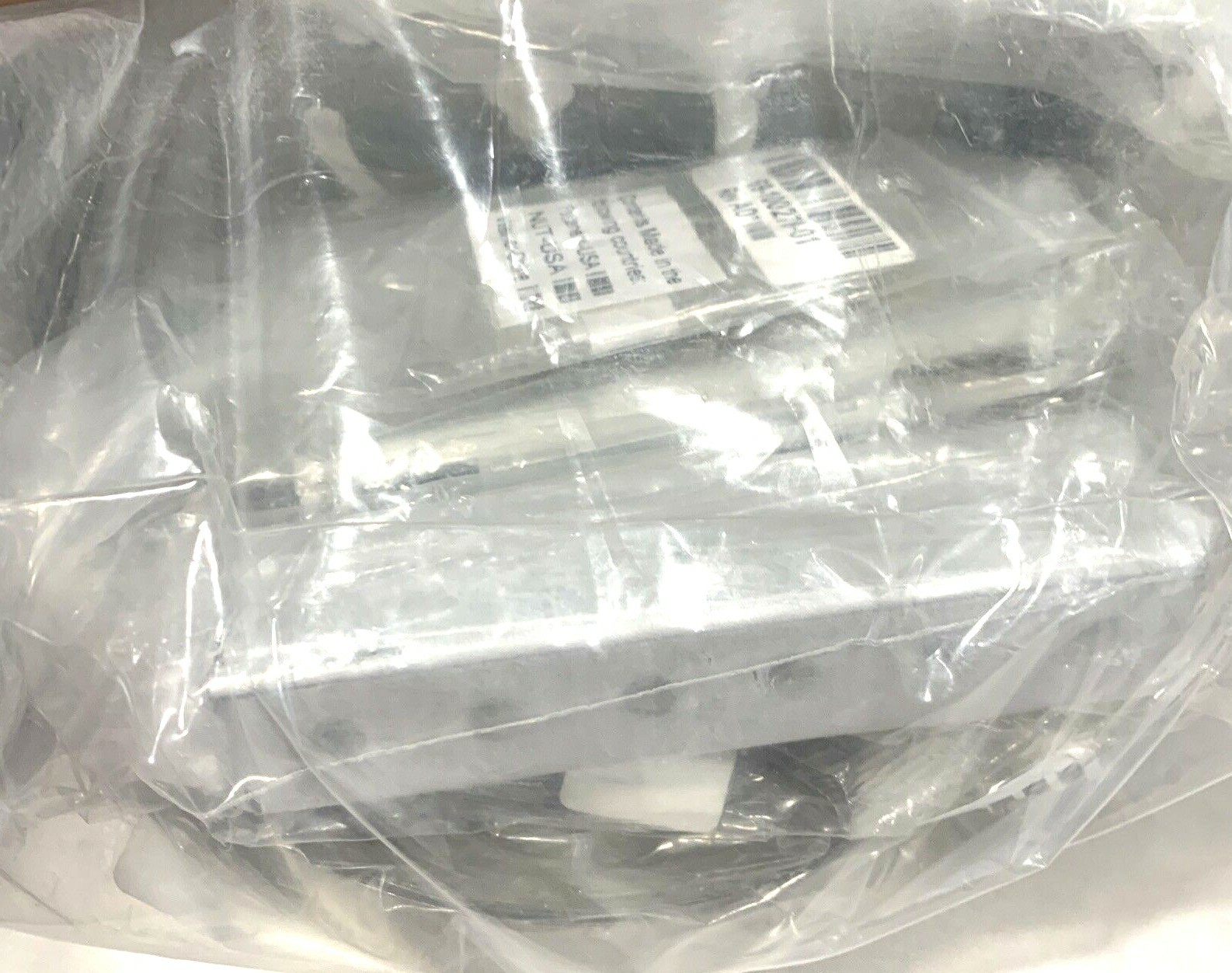 Cisco IW3700 Series Pole-Mount Kit 2&Prime; – 16&Prime;