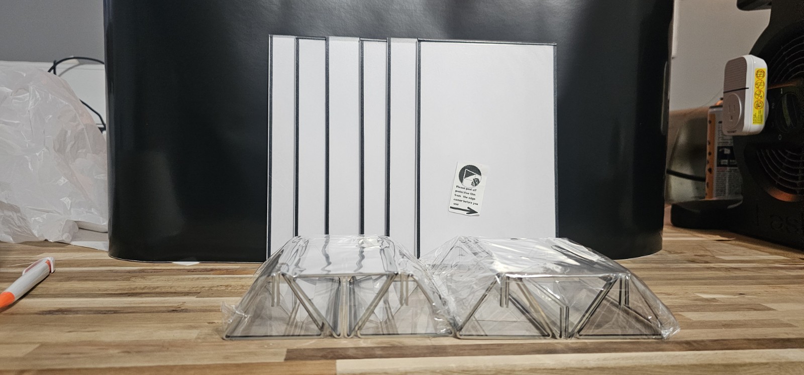 6 Acrylic 5×7 Photo Frames. Plastic Table Sign Stand.