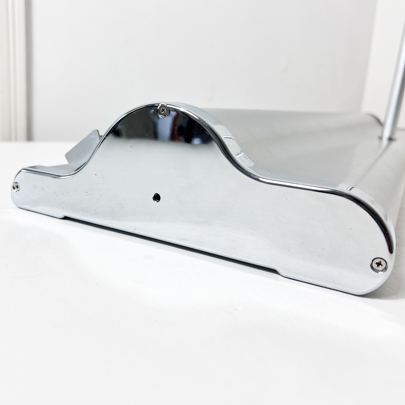 Deluxe Retractable Banner Stand 33½ »x65&Prime;-90&Prime; Adjustable Banner Stand Wide-base