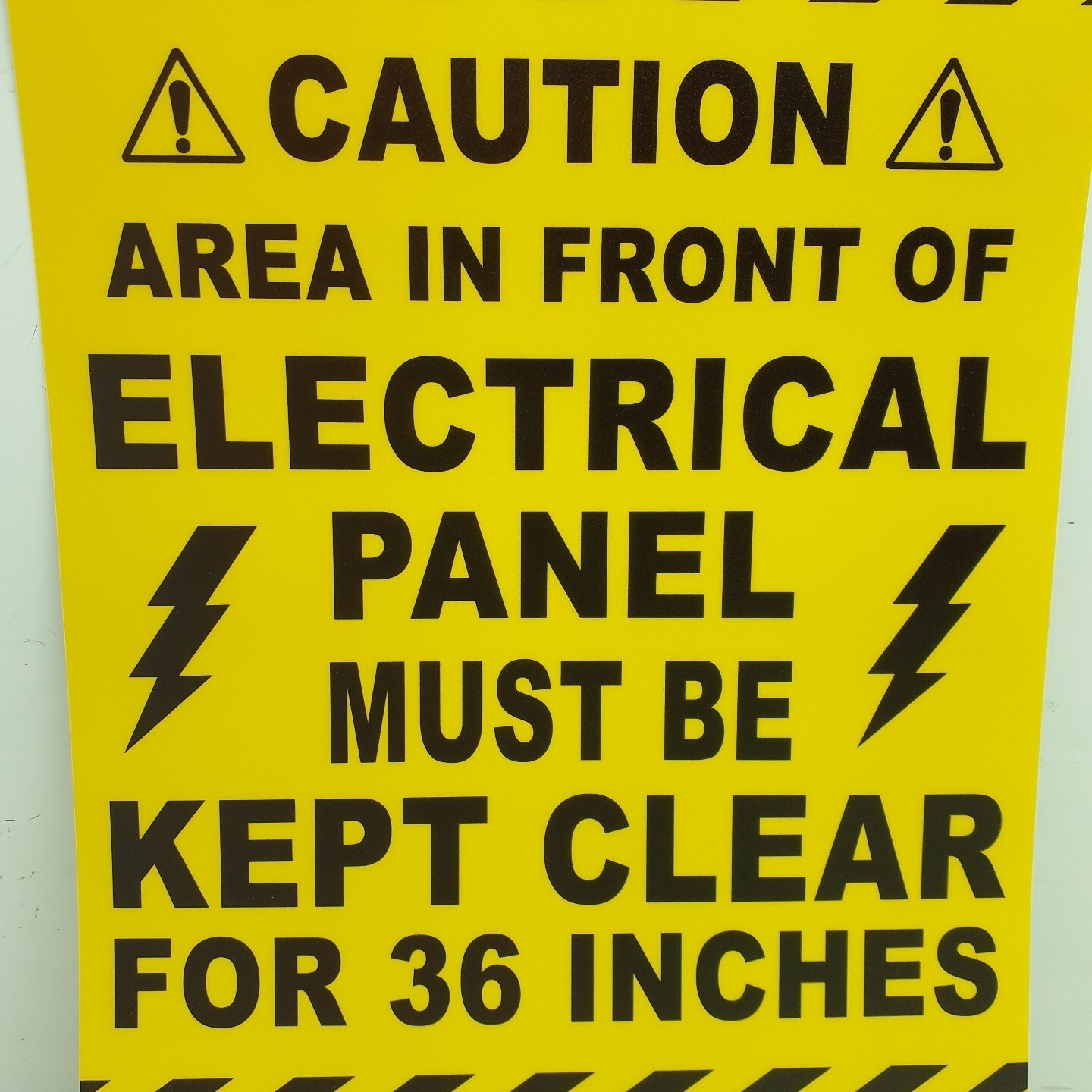 Stranco FS-2014-610 Anti-Slip Floor Sign 20&Prime; x 14&Prime; Vinyl Adhesive Sign Mounting