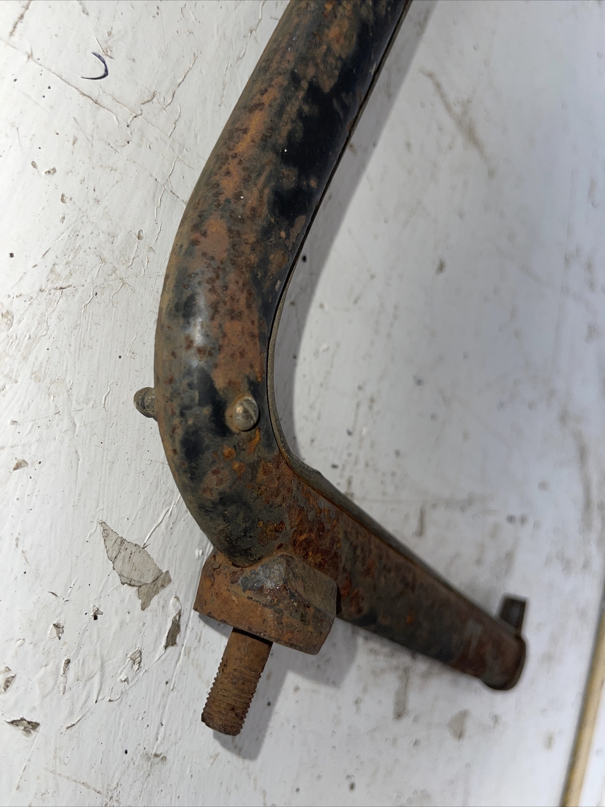 Vintage Windshield Frame 37-1/8&Prime; – 37-1/4&Prime;. x. 10-3/4&Prime; – #31