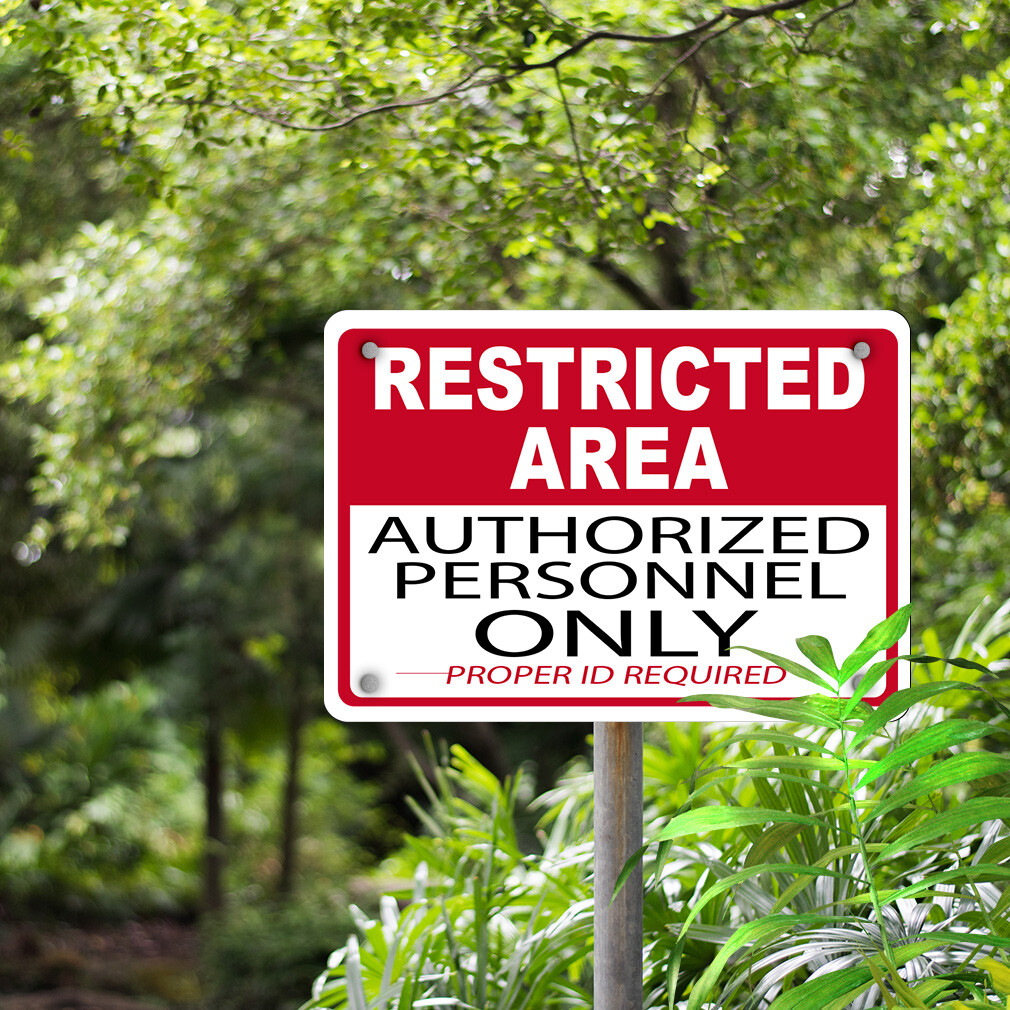 Aluminum Horizontal Metal Sign Red Restricted Access Weatherproof Street Signage