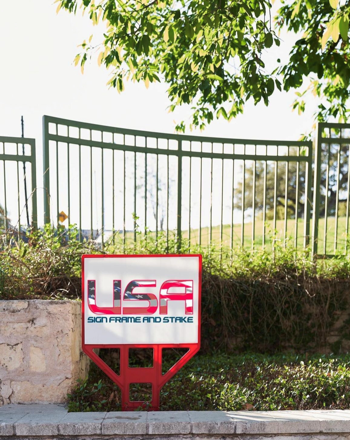 Yard Sign Frame – Real Estate Sign Frame – 18×24 – 25-Pack – Lightweight