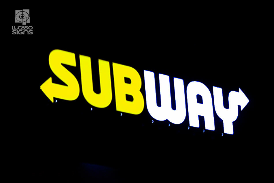 Custom Channel Letters Led Illuminated Storefront Outdoor signage 14 Inches