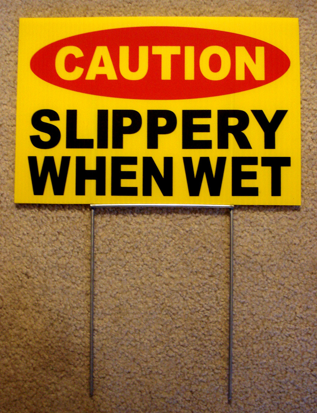 CAUTION – SLIPPERY WHEN WET 8&Prime; x12&Prime; Plastic Coroplast Sign with Stake