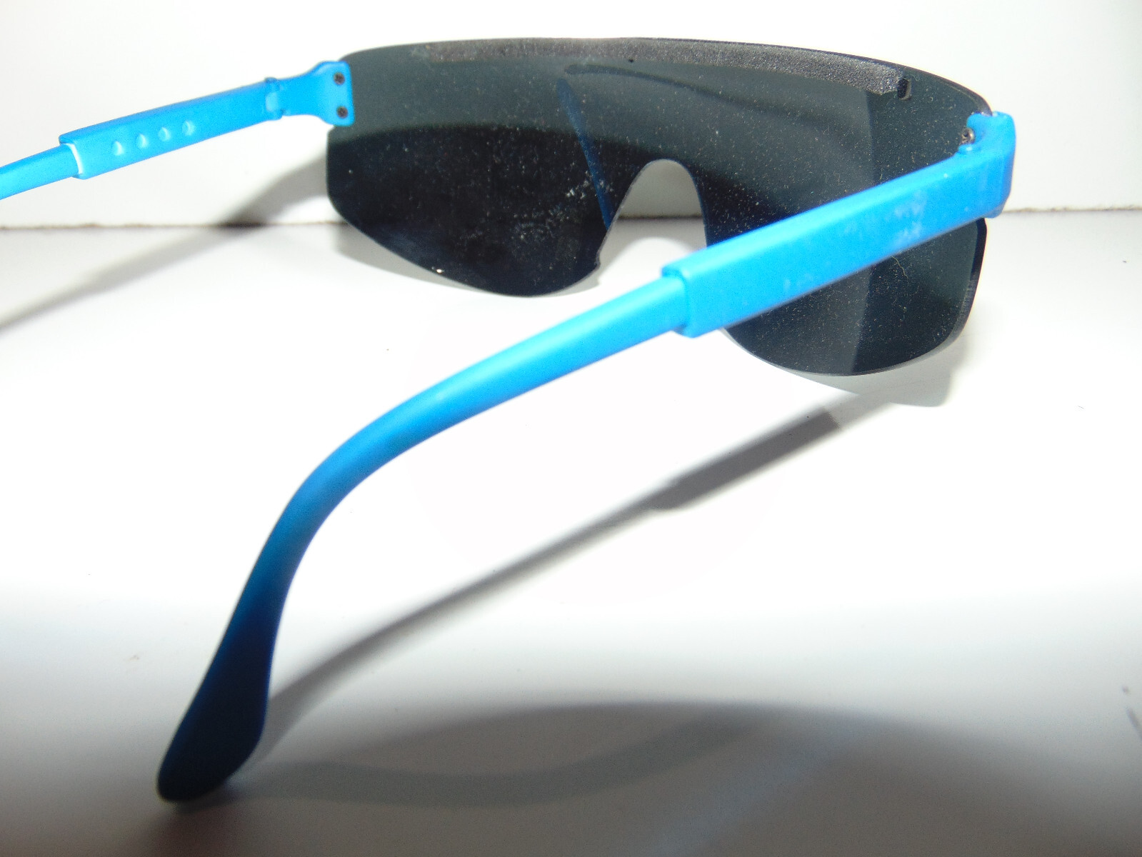Vintage 1990&rsquo;s Sunglasses Blue/Black Ski Rimmed 90s Glasses LARGE Lens * RARE