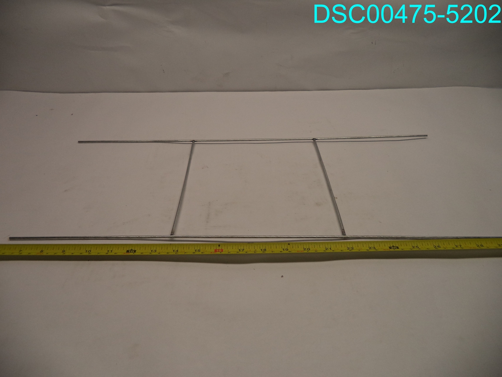 QTY=50: 10&Prime;x24&Prime; Economy H-Frame Step Stakes