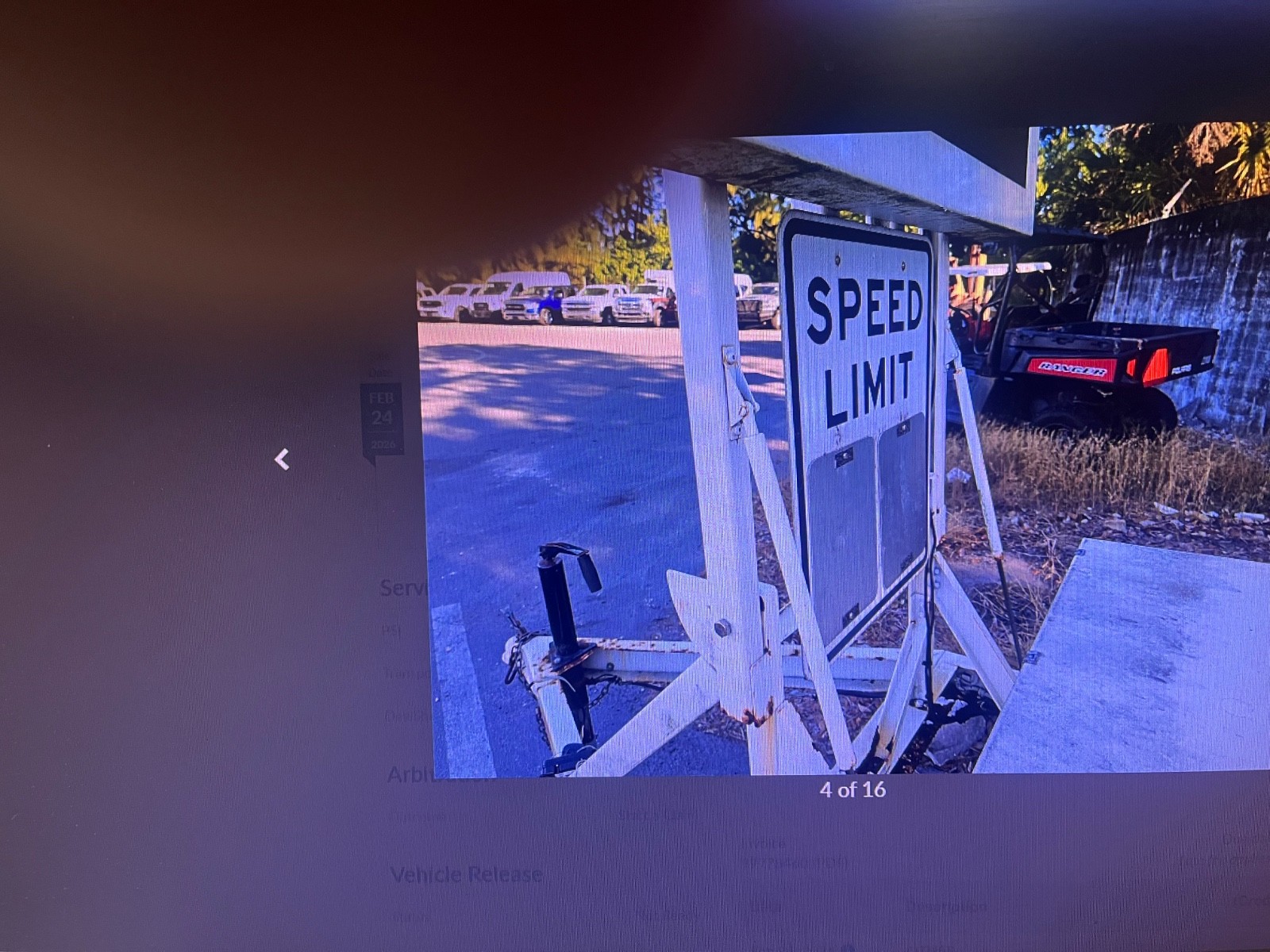 Full Color Programmable LED Sign Board on Trailer – 4&prime; High x 8&prime; Wide – USA Made