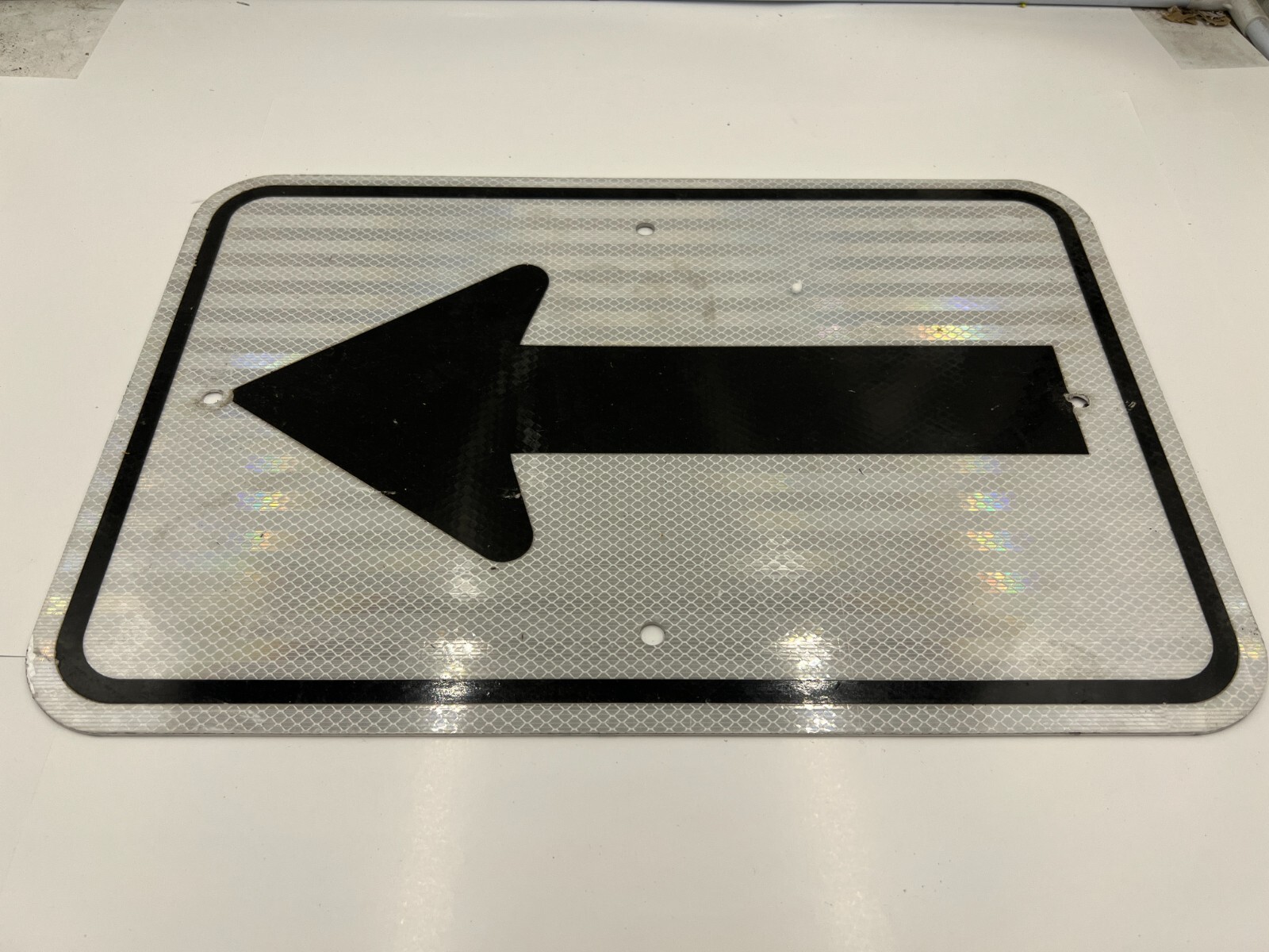 Qty 2 Safety Products Inc Arrow Symbol Parking Sign 18&Prime; x 12&Prime; Aluminum