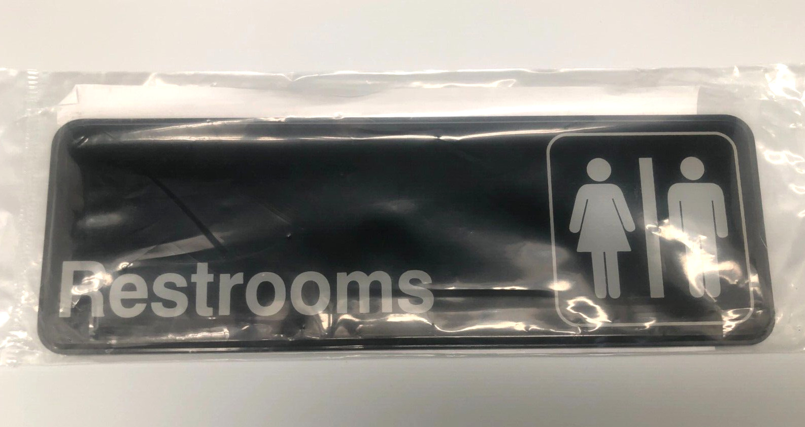 Unisex Restroom Sign 9&Prime; x 3&Prime; Brand New FREE SHIPPING