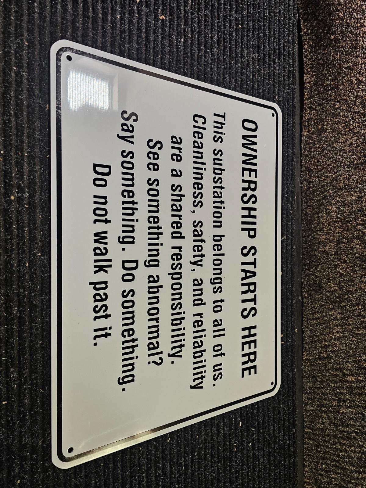 (QTY 2) Vertical Metal 24&Prime; x 18&Prime; « Ownership Starts Here » Signage Black/White