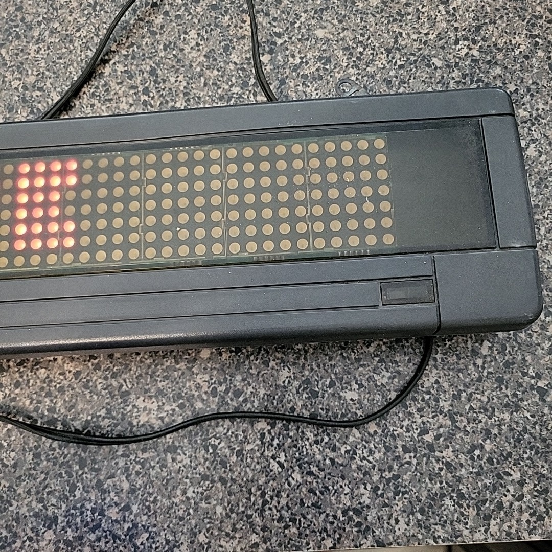 1992 AMS Beta-Brite Programmable Digital Display Sign 1044-4402 No Remote