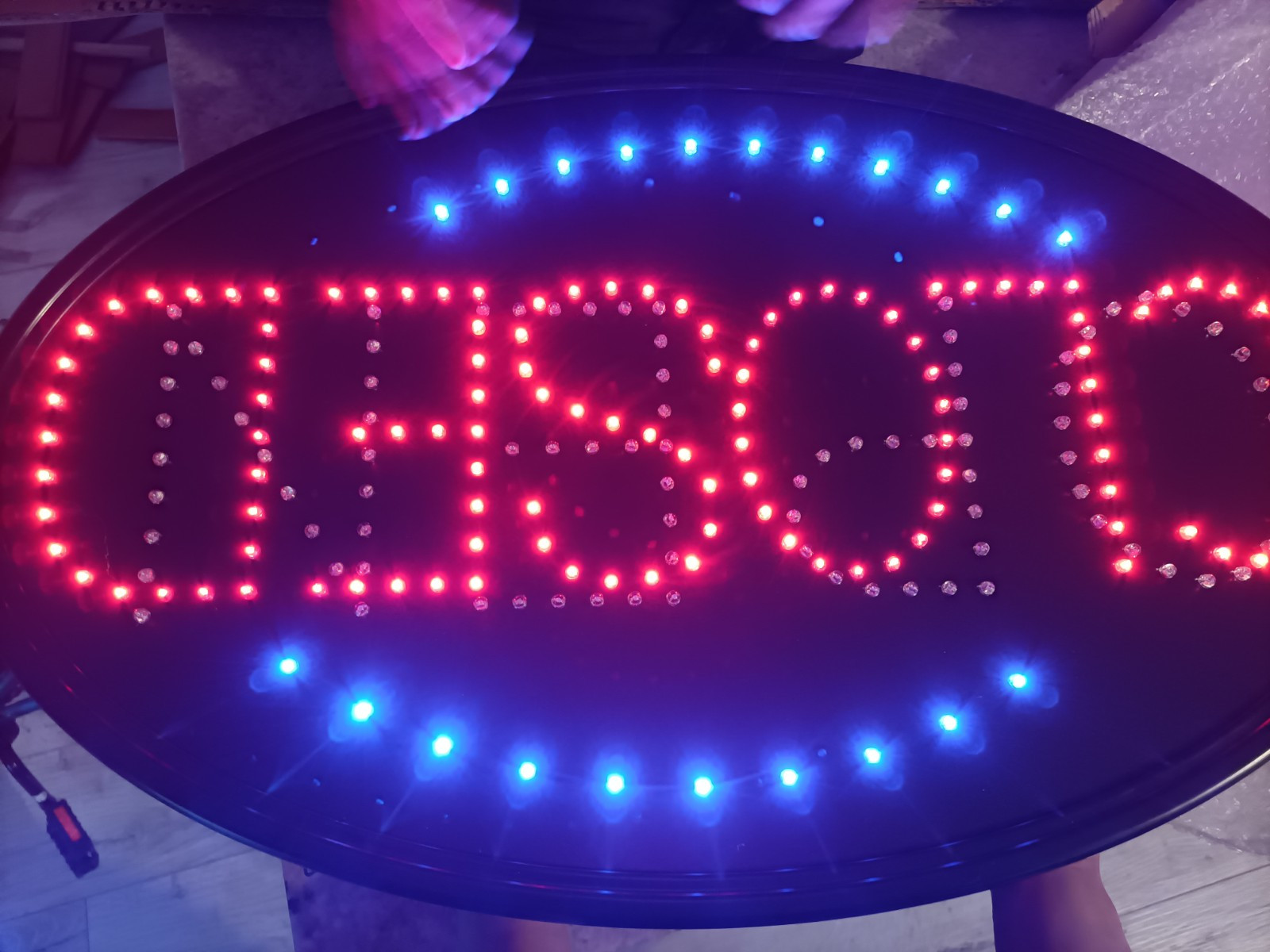 CLOSED OPEN LED SIGN, Jumbo 23&Prime; X 14&Prime; With Power Board. Missing Chain littlDamag