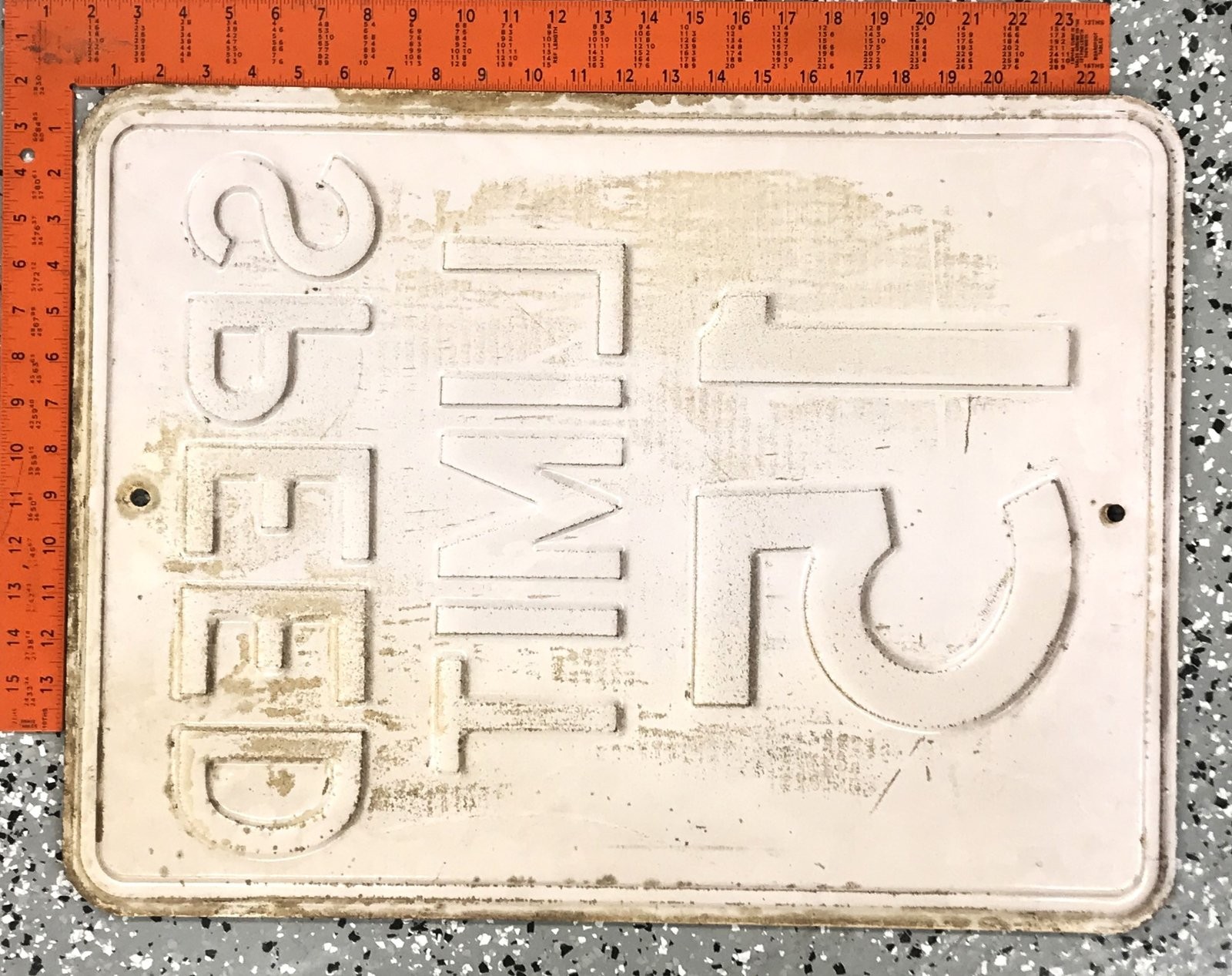 Unbranded Speed Limit 15 Steel Sign 24&Prime; x 18&Prime; x 2&Prime; USED