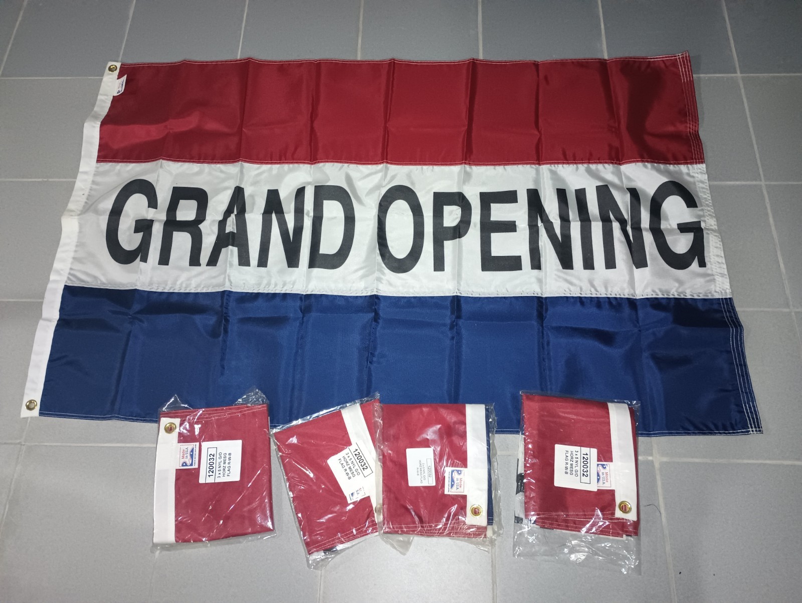 Lot Of 5 Grand Opening 3&prime; X 5&prime; Nylon Banner Sign