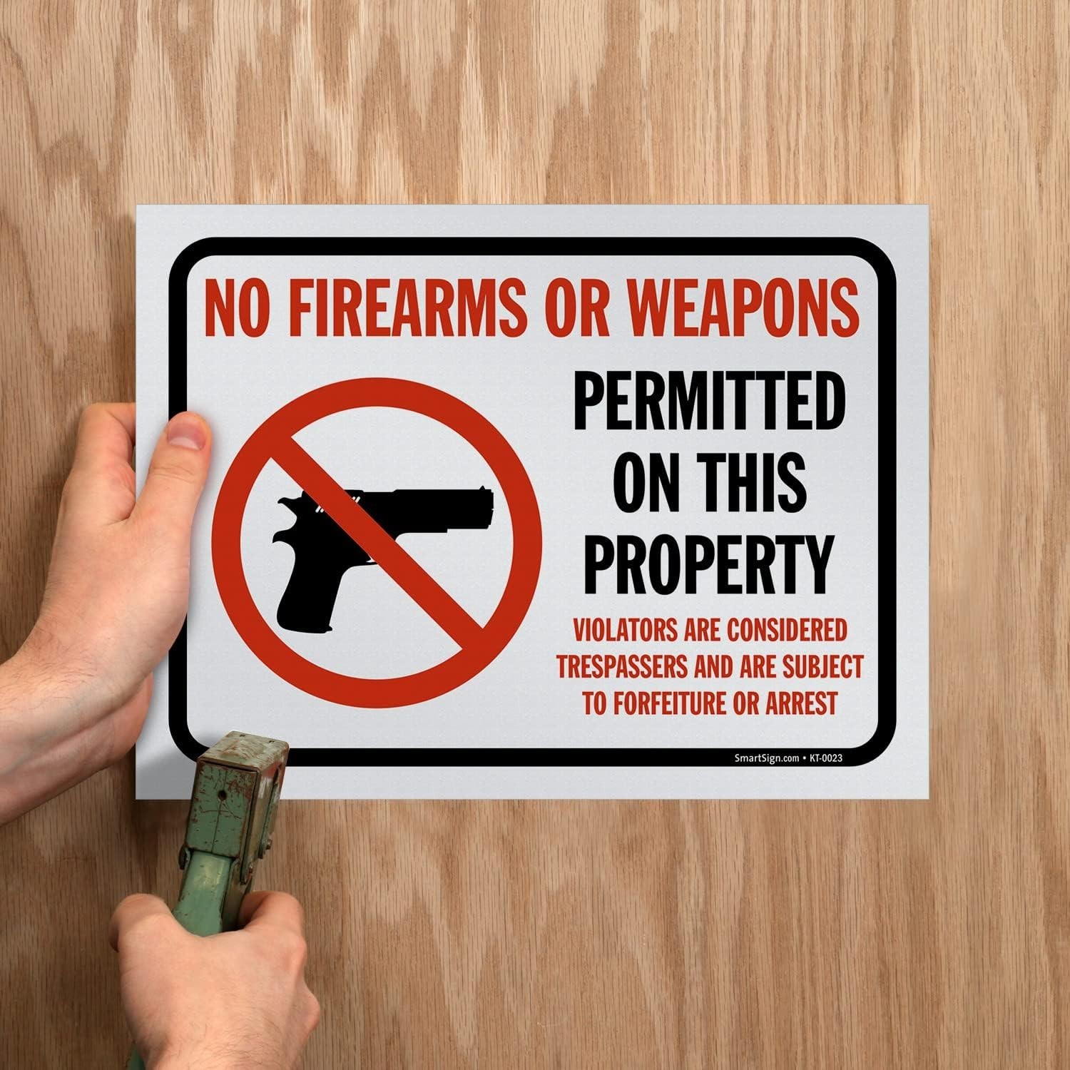 Pack of 5 9 x 12 inch “No Firearms Or Weapons Permitted On This Property” Sig…