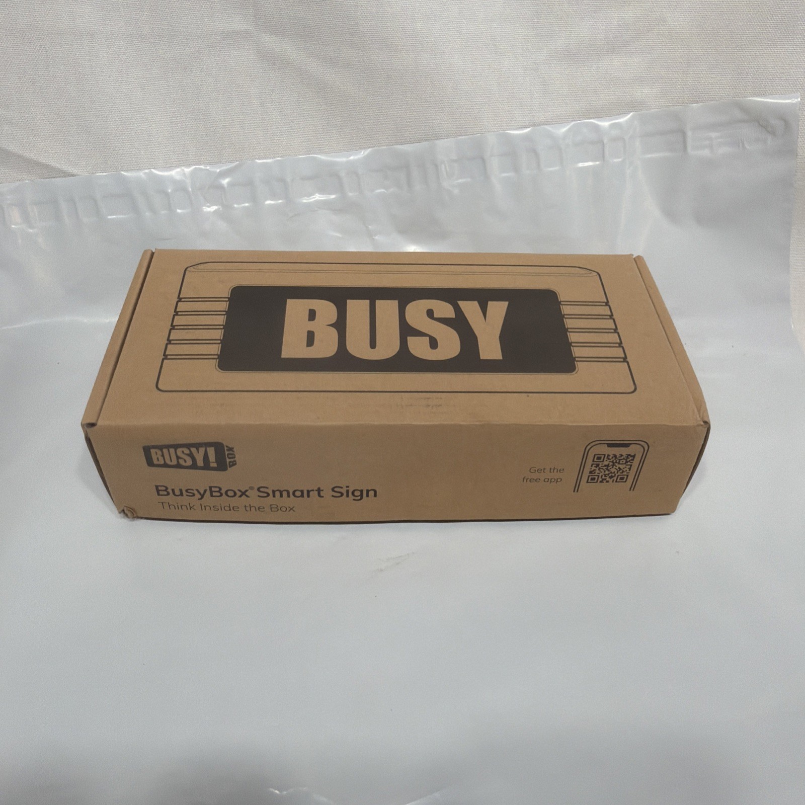 BusyBox S Smart Sign Bluetooth Do Not Disturb LED Sign w/ 6 Messages NEW IN BOX
