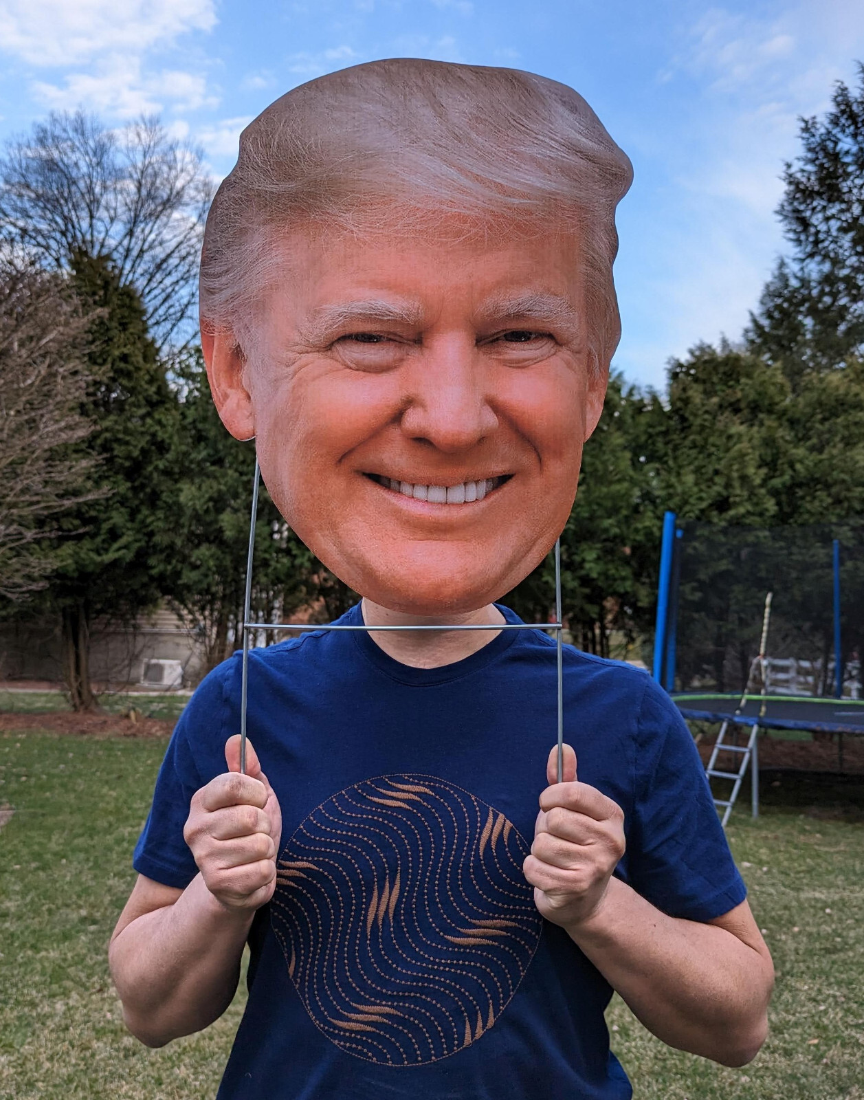 TRUMP HEAD KEEP AMERICA GREAT 19&Prime;x14&Prime; YARD SIGN WITH STAKE PENCE WHOLESALE USA