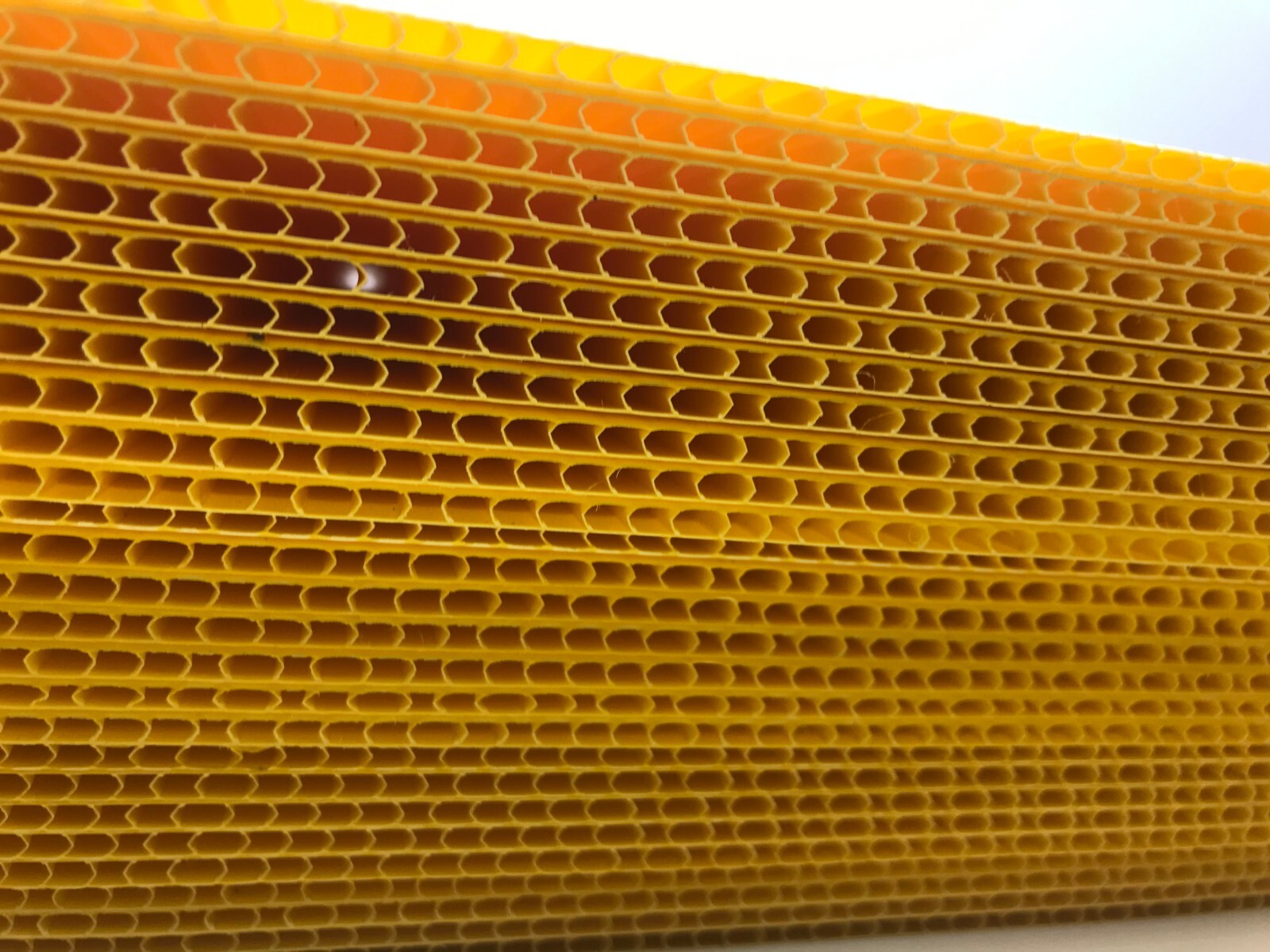 20 Pack Yellow Signs 18&Prime; x 24&Prime; x 4 mm Corrugated Plastic, Write Your Own Message