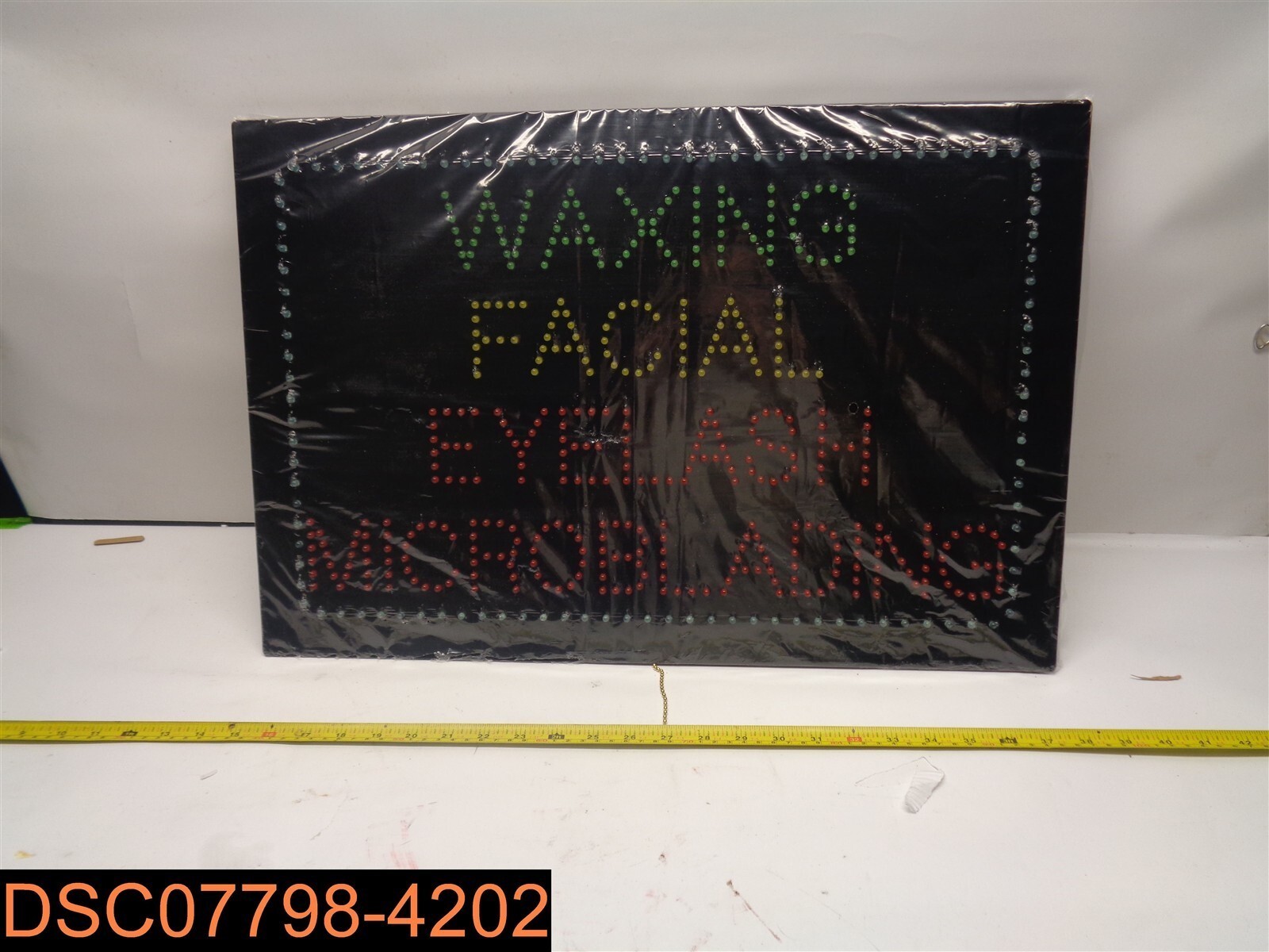 LED Facial Waxing Sign With AC Adabptor & Mounting Chain Size: 23 5/8&Prime; X15 3/4&Prime;