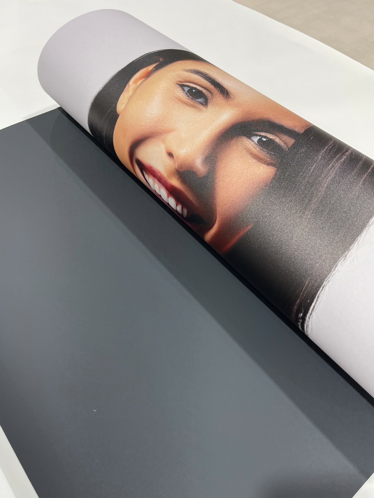 Inkjet Printing Curl-free Fabric Banner 36&Prime; 38&Prime; 63&Prime; roll for Roll up Stand