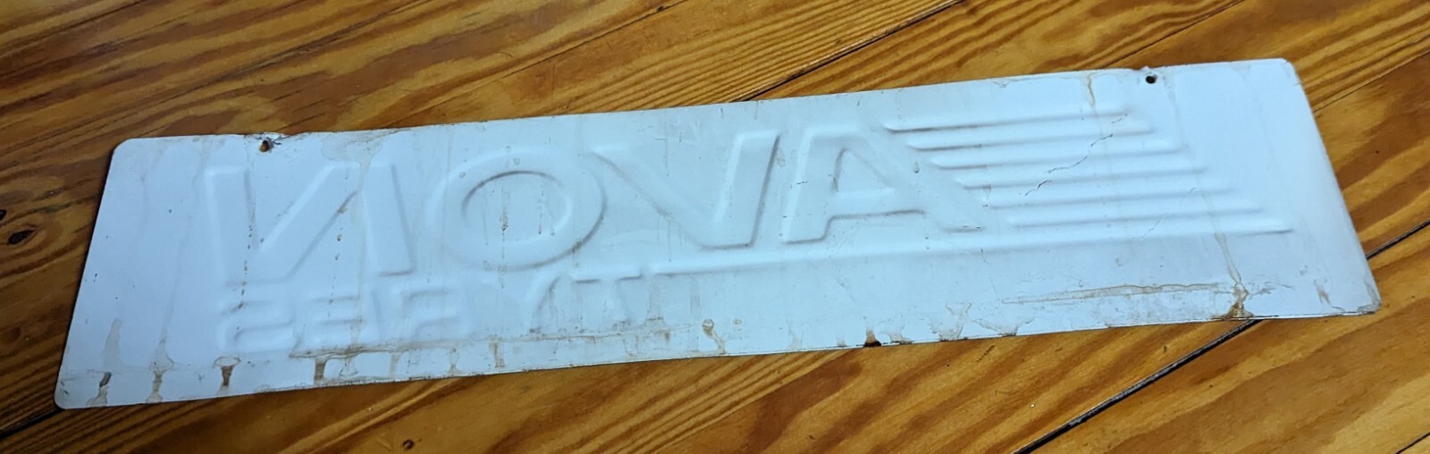 Vintage Original Avon Tyres Metal Advertising Workshop Garage Sign 24&Prime; X 6&Prime;