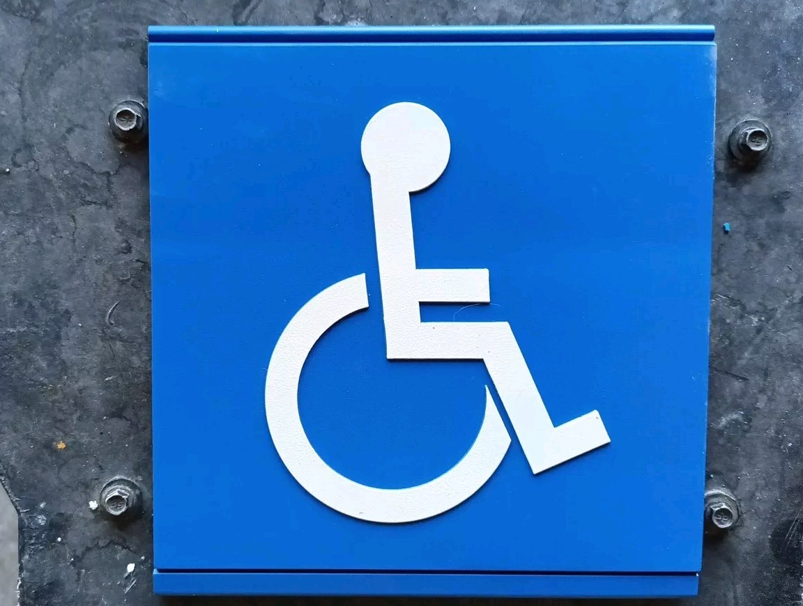 Lot of 6 Handicap 8&Prime; X 8&Prime; X 1/4&Prime; Blue Signs – Raised w/ Aluminum Back