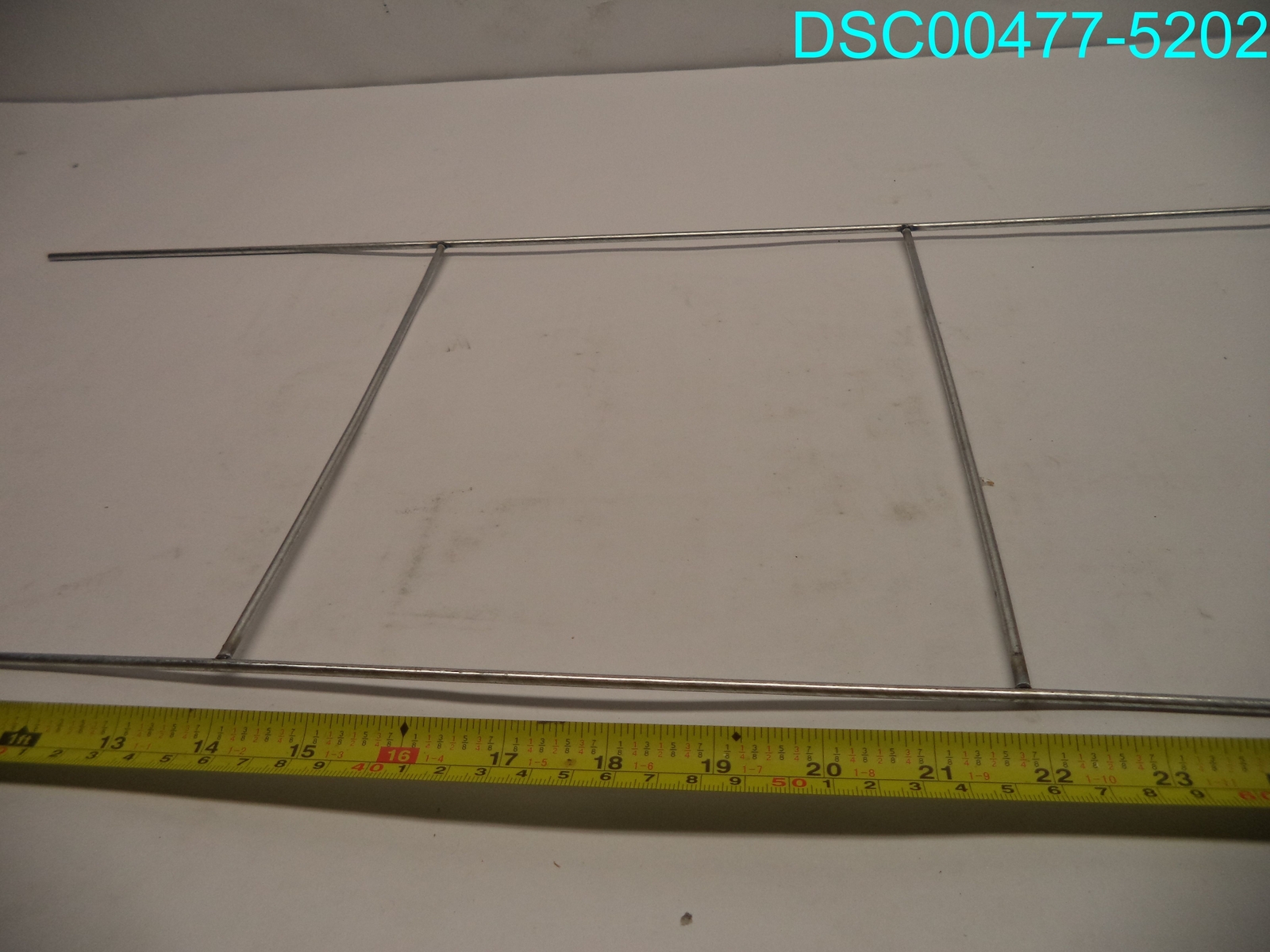 QTY=50: 10&Prime;x24&Prime; Economy H-Frame Step Stakes