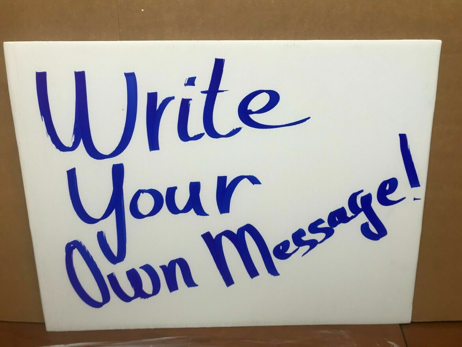 100 White Signs 24&Prime;x18&Prime; x4 mm corrugated plastic, bundles of 100 pieces