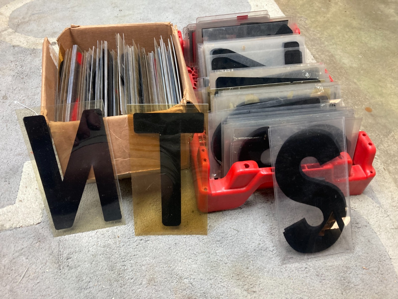 400 Vintage Plastic Marquee Changeable Outdoor Sign 9” Letters And Numbers