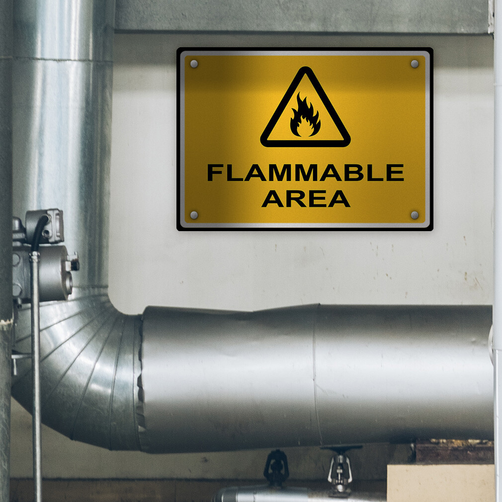 Horizontal Metal Sign Flammable Area Clean Weatherproof Street Signage