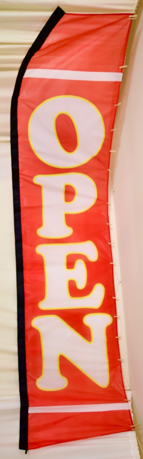 Extra Large Promotional Banner, Convex Bow Flag, Bow outward along the Tap Edge
