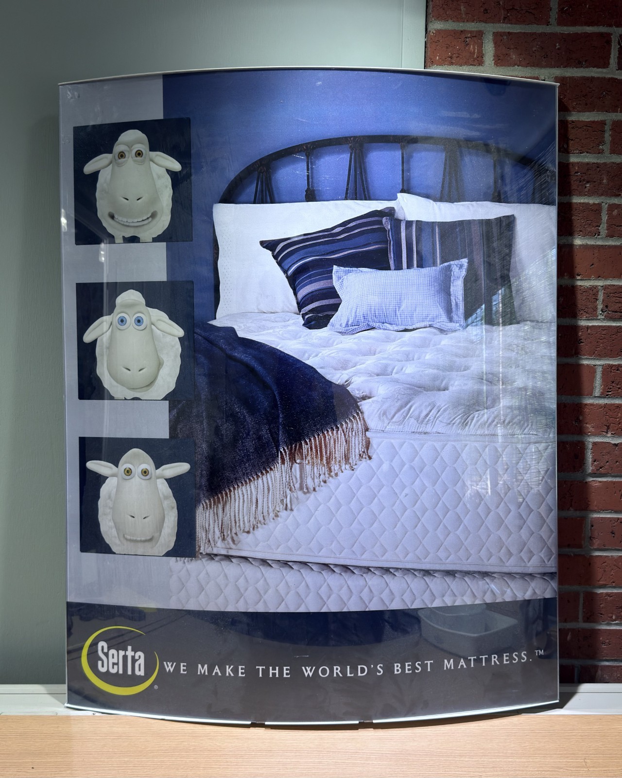 Serta Mattress Light Up AD Sign | Original Retail Display | PICK UP ONLY