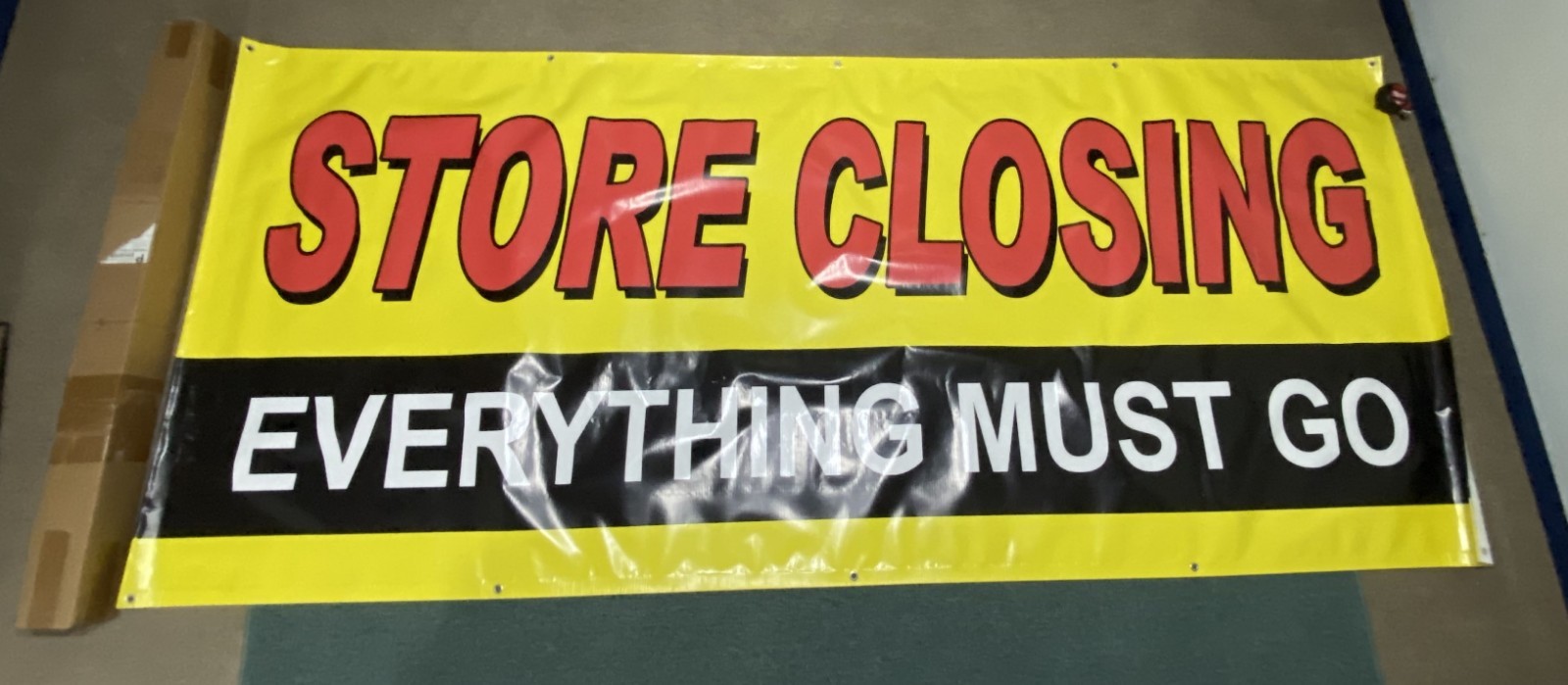 STORE CLOSING Vinyl Banner Sign HUGE 52&Prime; x 120&Prime; Bright, High Quality 4&prime; x 10&prime;