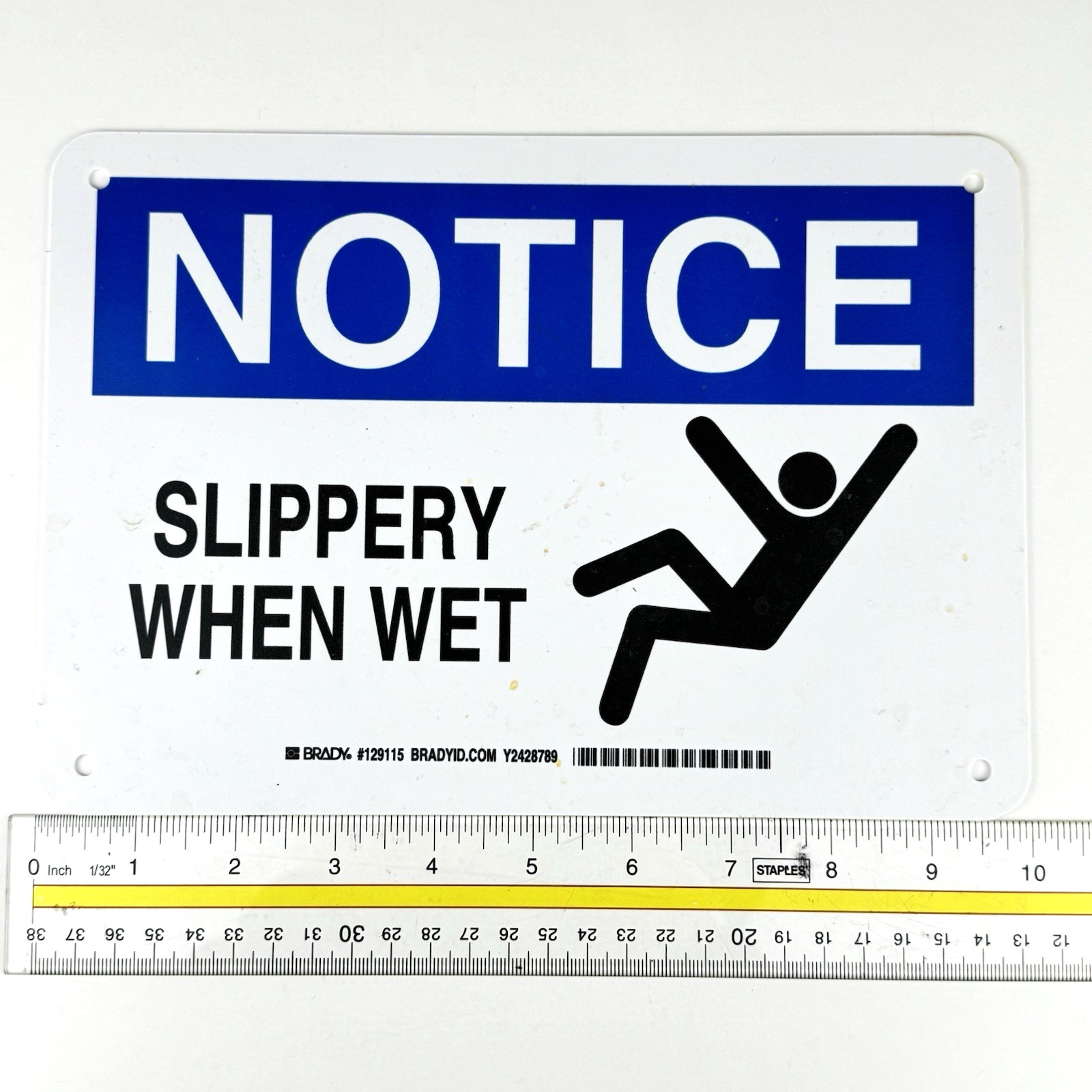 SLIPPERY WHEN WET Sign 10&Prime; x 7&Prime; – Brady Corporation Y2428789 Operational Sign