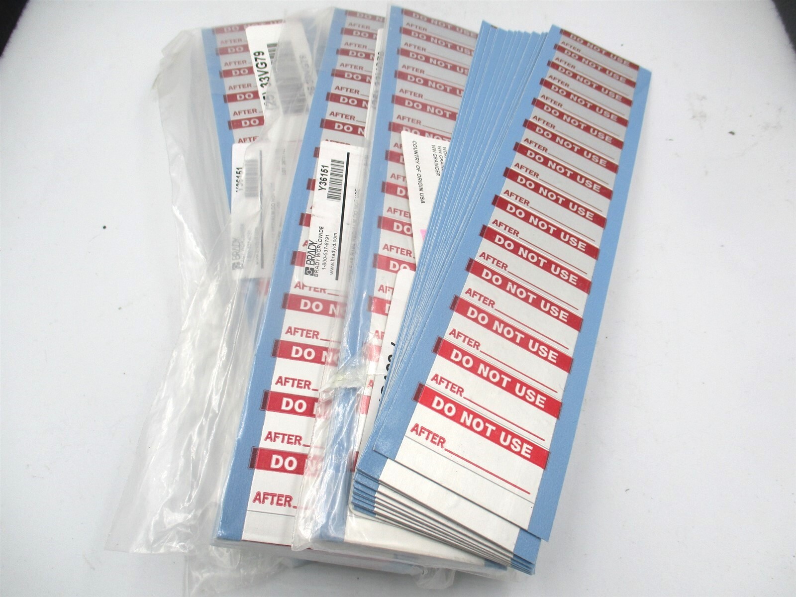 Brady (WOAF-18) 5/8&Prime; x 1-1/2&Prime; Do Not Use Red/White Maintenance Label – Lot of 72