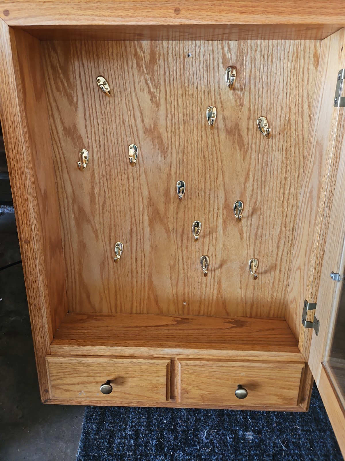 24×36 Oak Enclosed Cork Bulletin Board w/ Locking Glass Door Wall Mount Display