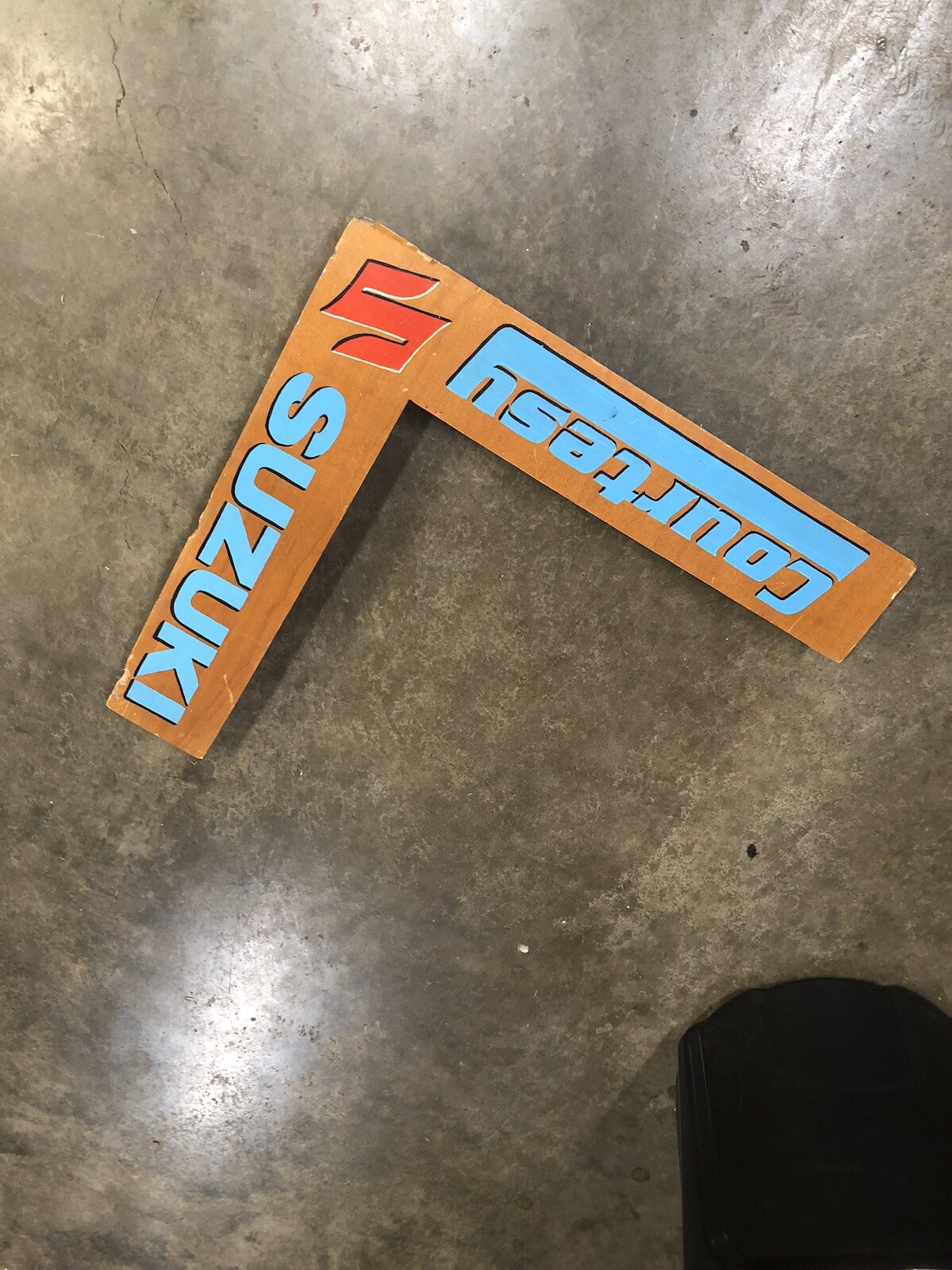 Vintage Dealer Courtesy SUZUKI MOTORCYCLE WALL Sign Real rare PNW FACTORY Suzuk