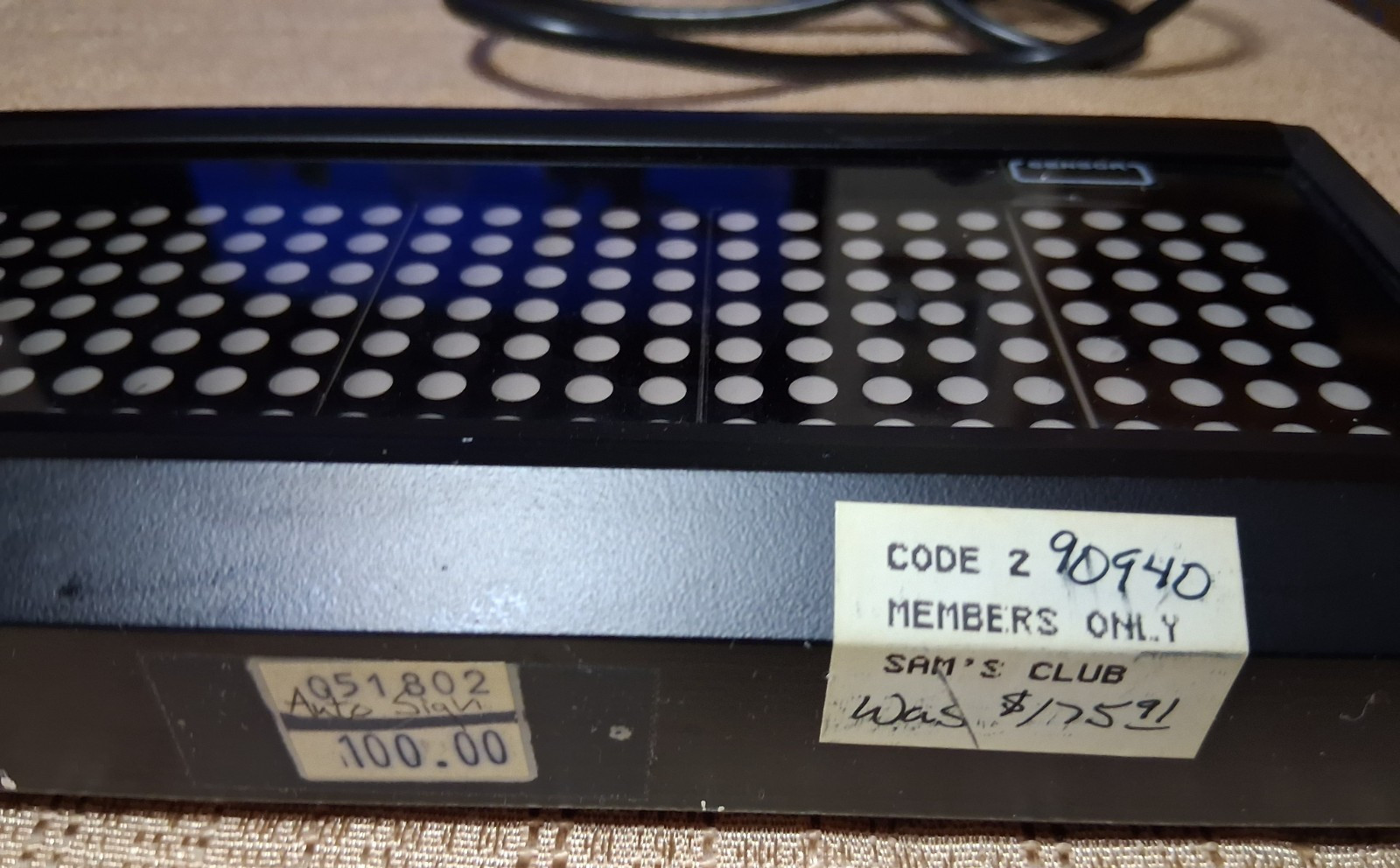 Good Used COLOR-BRITE SW-214CR Lighted Multi-color Scrolling Sign 26&Prime; x 4&Prime;