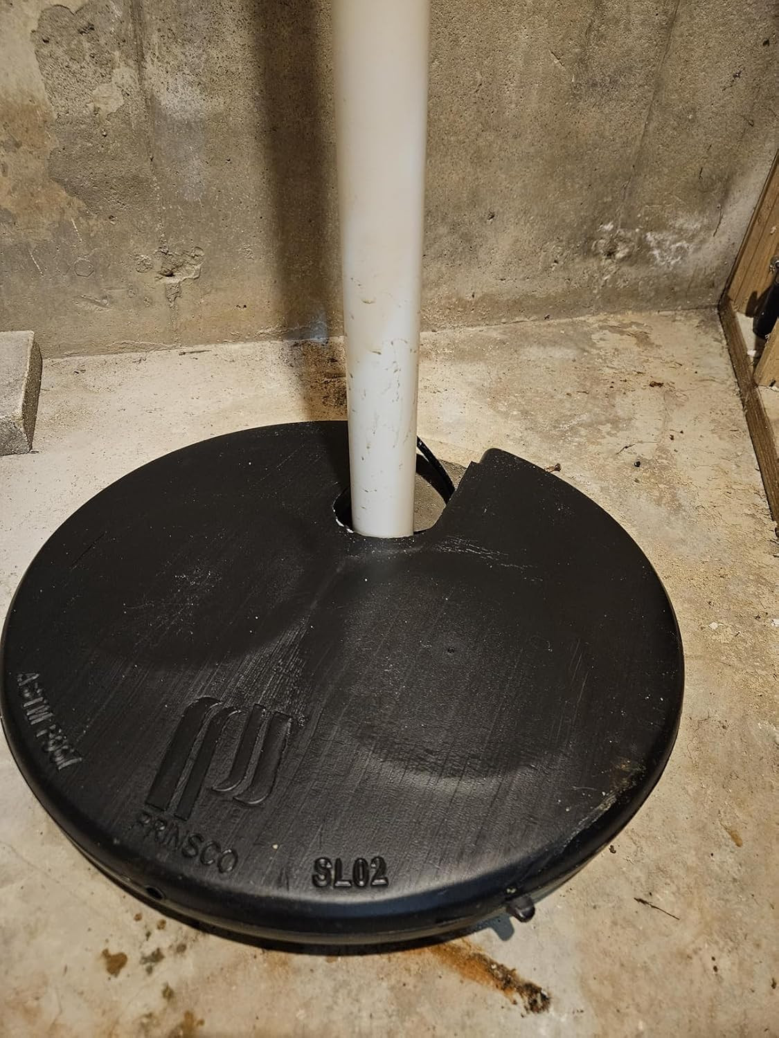Plastic Sump Pit Cover 18.0&Prime; in Diameter and 3.0&Prime; Thick. WE CANNOT SELL MULTIPLE