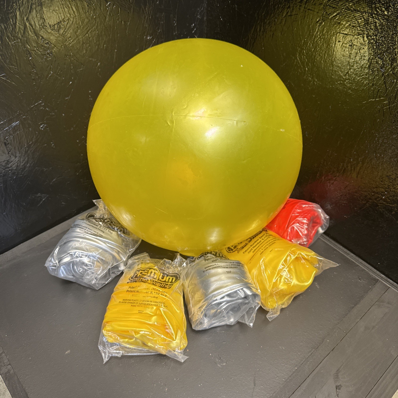 Qty 6-15&Prime; YELLOW Premium Xtreme BALLOON BOBBER Helium Free Reusable New