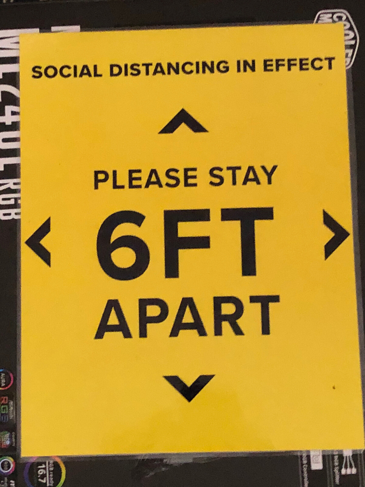 Laminated Social Distancing Sign Pack of 5 pieces (waterproof&cleanable)8.5x11in