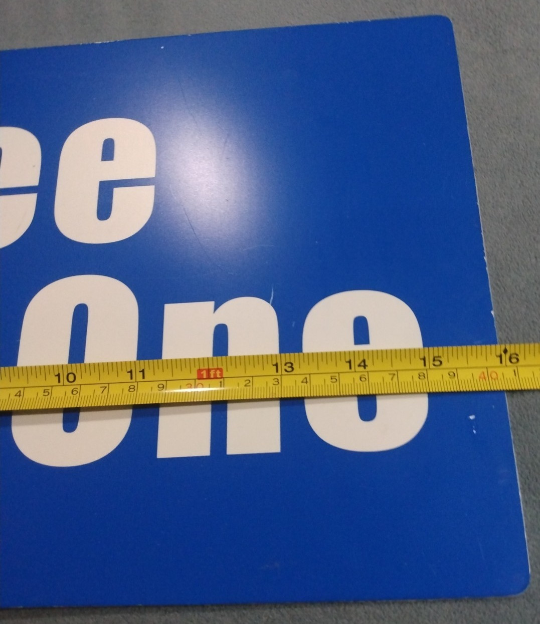Double Sided Free Take One plastic sign 16&Prime;x9&Prime;
