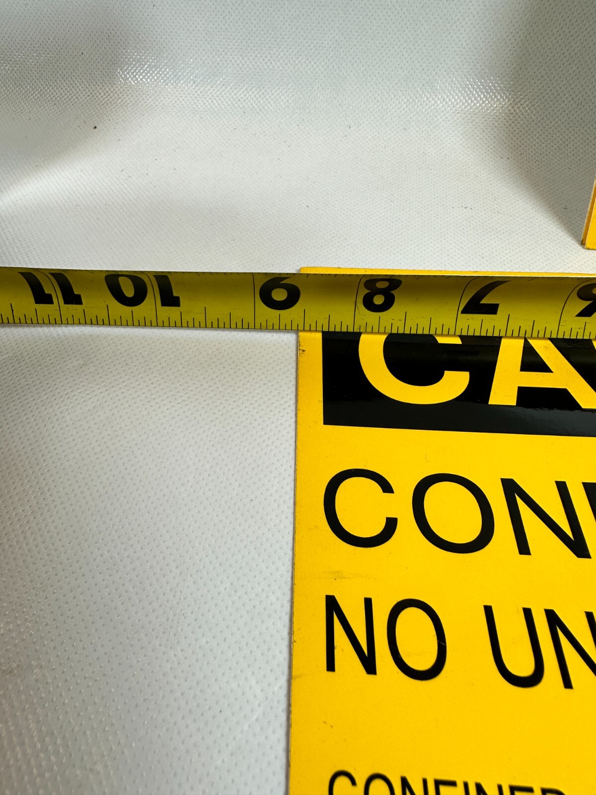 4pcs. Safety Sign « Caution Confined Space » Yellow ADHESIVE BACK 5-1/2&Prime; x 8-1/2&Prime;