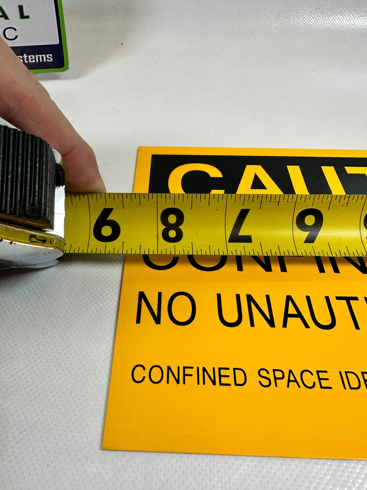 Aluminum Horizontal Sign « Caution Confined Space » Yellow 5-1/2&Prime; x 8-1/2&Prime; NEW