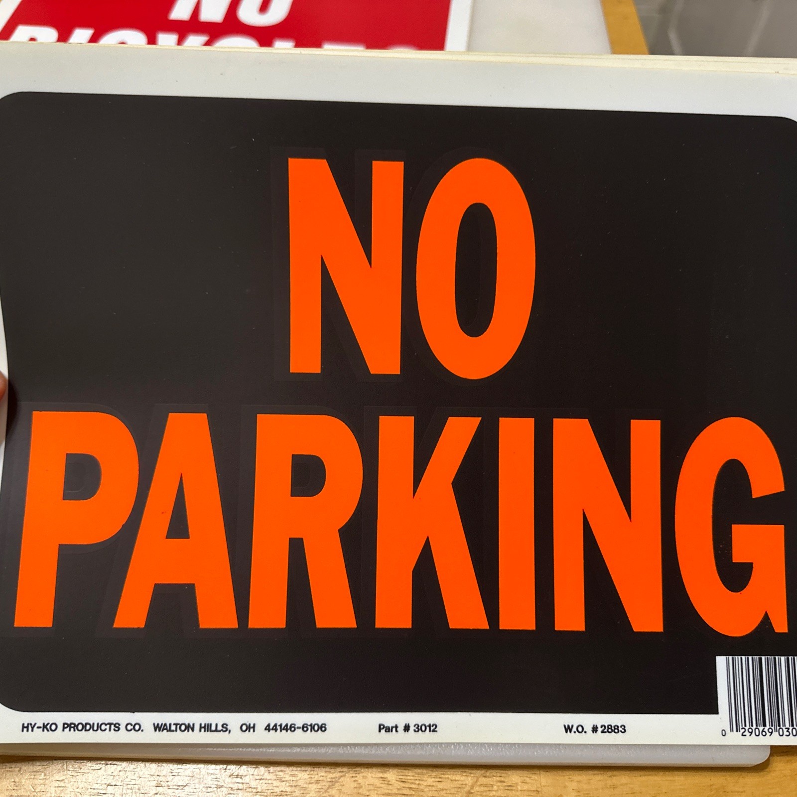 HY KO Products 3012 « No Parking » Sign 9&Prime; x 12&Prime;