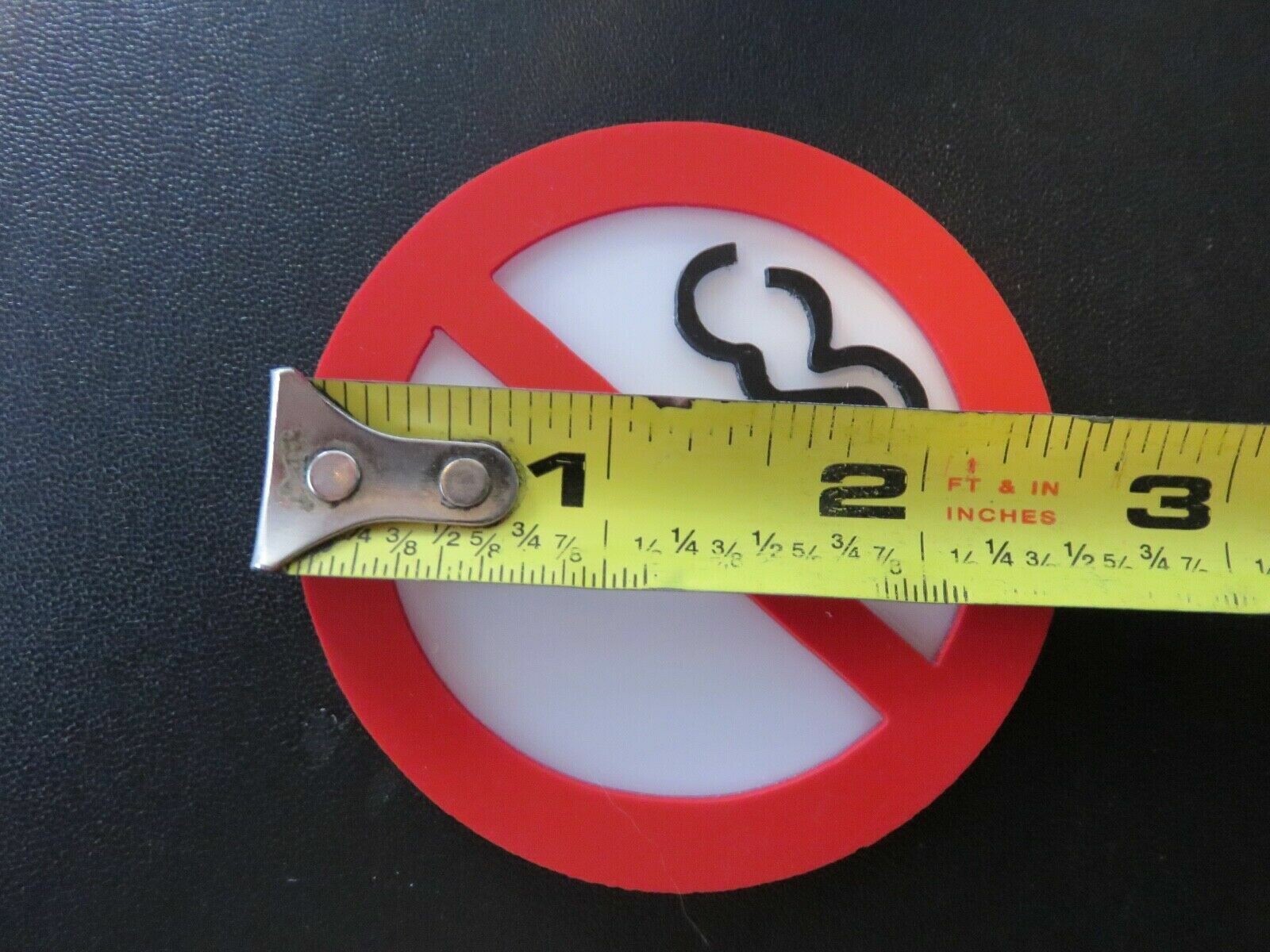 5-« NO SMOKING » 3-D Pictorial 2 1/2&Prime; in Diameter-1/16&Prime; EXTREME THICK Plastic Sign