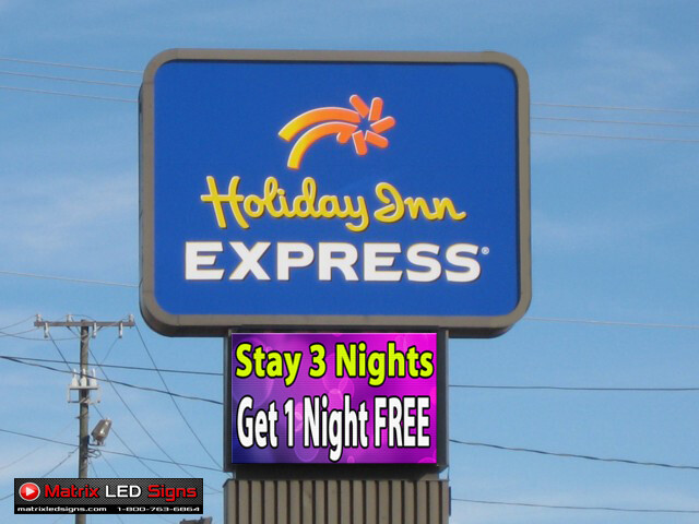 LED Sign Outdoor Full Color One Sided LED Programmable Message Digital Sign P6