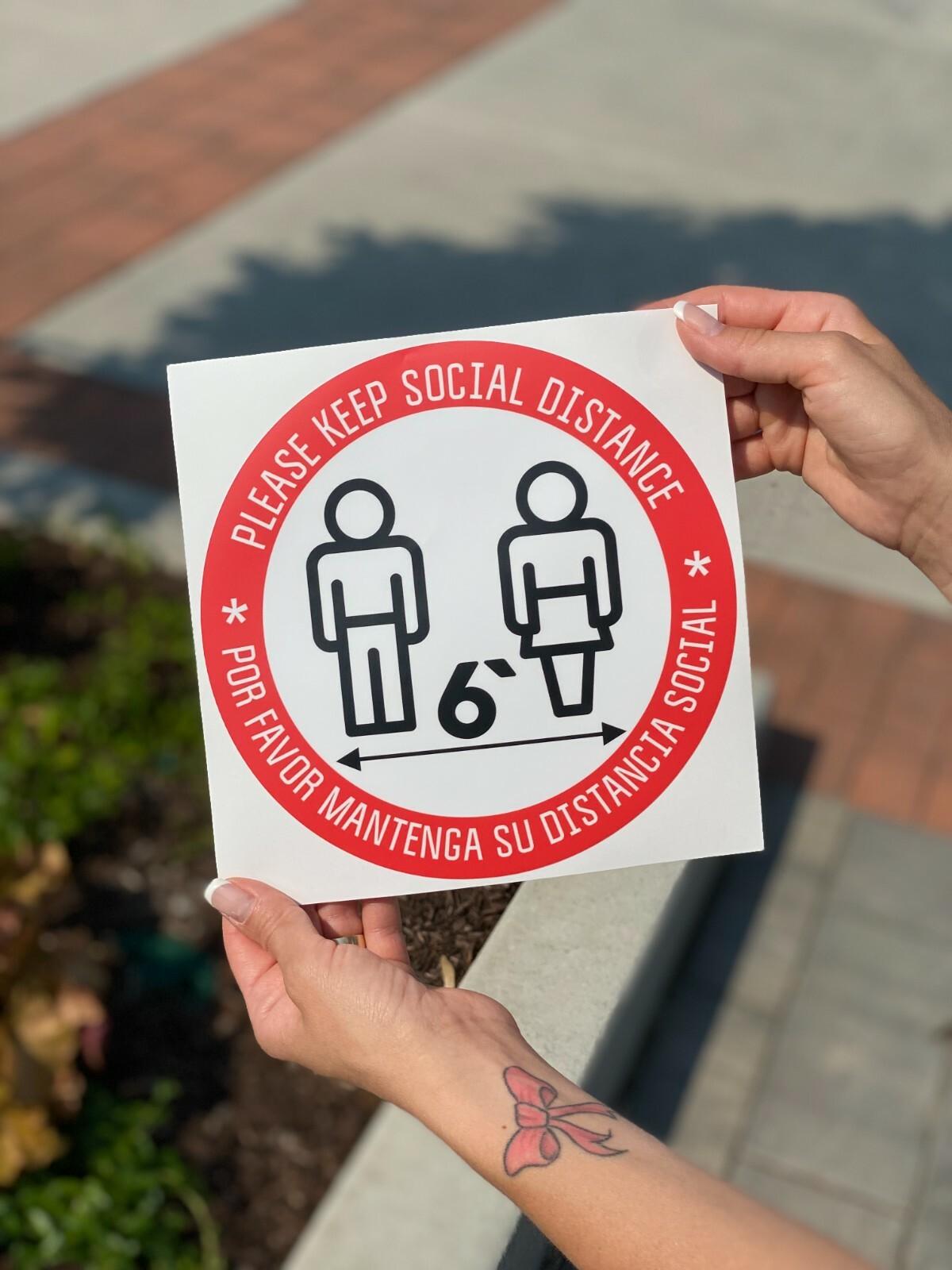 Social Distancing Floor Stickers Carpet 5 Pack Plus Face Mask Required Sign